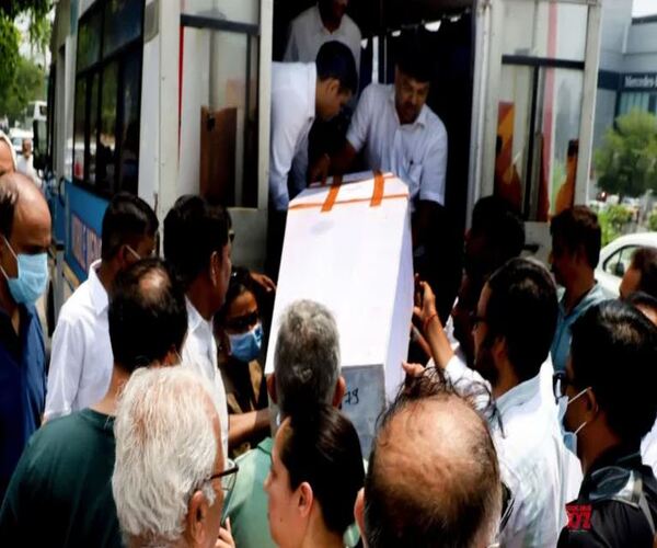 અમદાવાદ પ્લેન ક્રેશ દુર્ઘટના