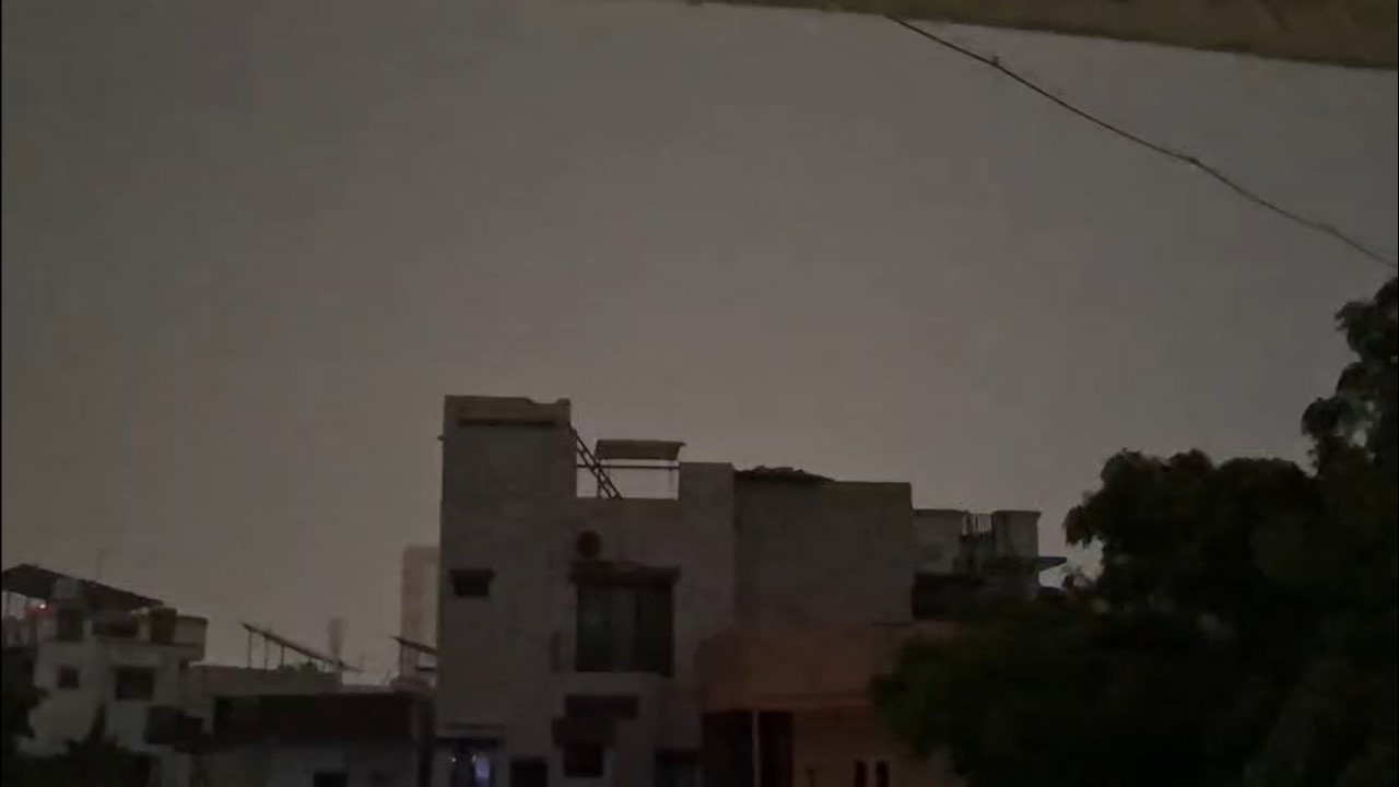 અમદાવાદમાં કડાકા ભડાકા સાથે વરસાદ