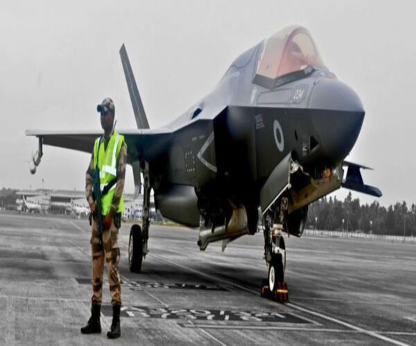 કેરળમાં 7 દિવસથી બિમાર પડેલા F-35 અંગે ભારતે આપી ઓફર