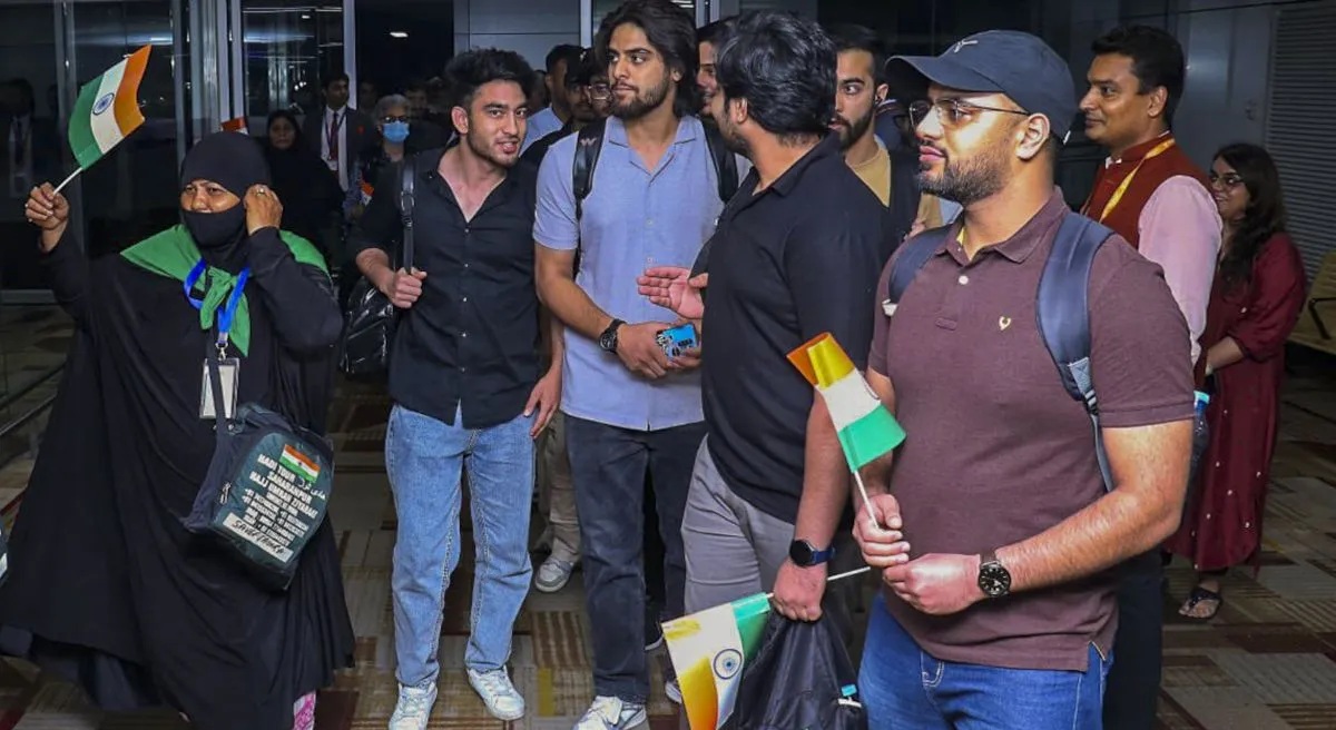 ઓપરેશન સિંધૂ હેઠળ ઈરાનથી ભારતીયો પરત ફર્યા