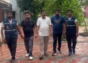 ACBએ રૂપિયા 5 લાખની લાંચ લેતા 3ની ધરપકડ કરી