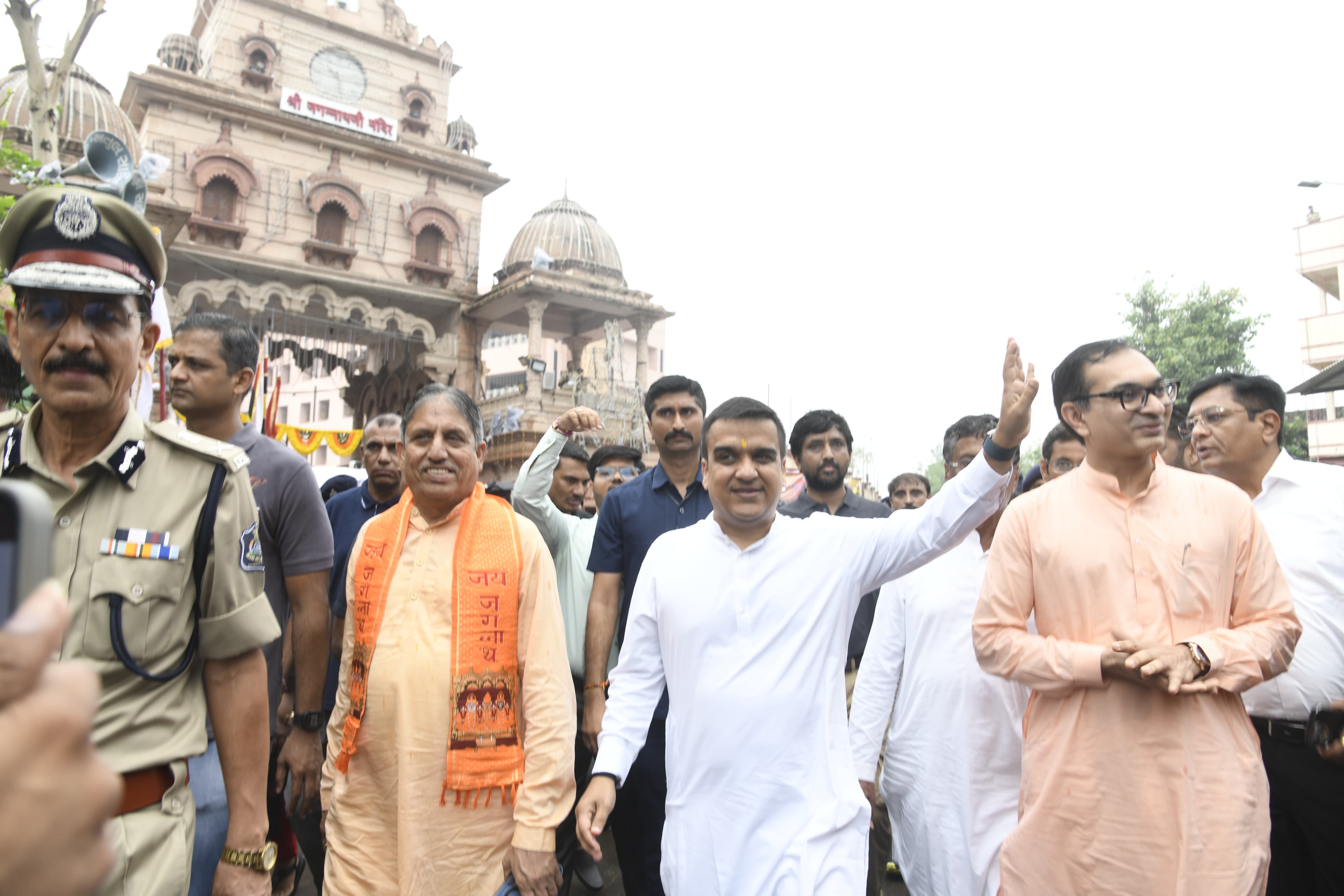 હર્ષ સંઘવીએ રથયાત્રા રૂટનું કર્યું નિરીક્ષણ