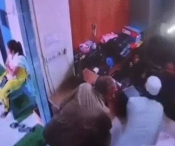 શિક્ષક પર વાલીનો હુમલો