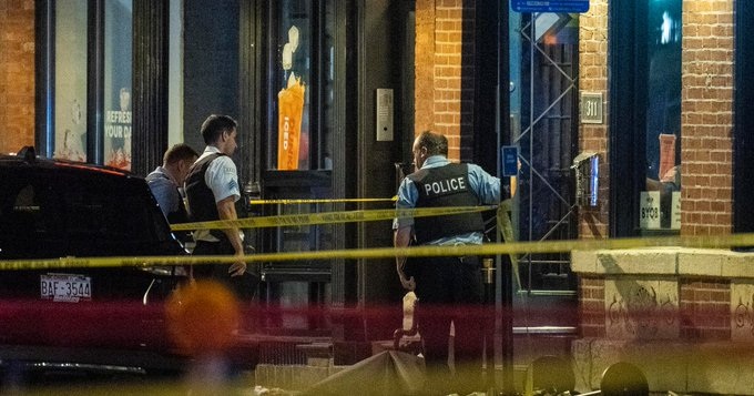 અમેરિકાના શિકાગોમાં નાઈટક્લબની બહાર ગોળીબાર