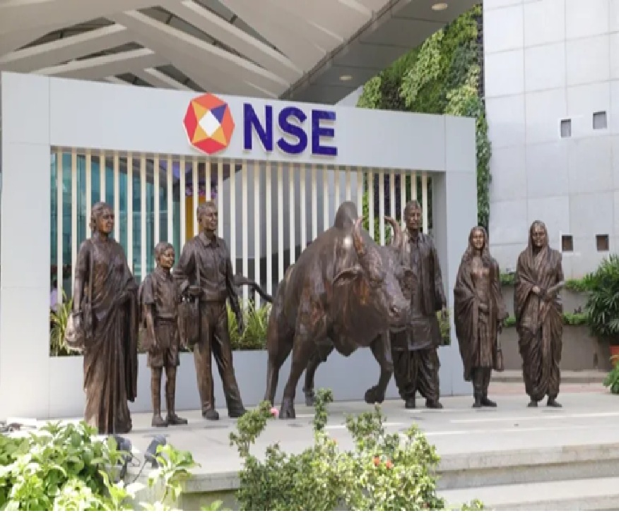 મહારાષ્ટ્ર પ્રથમ અને યુપી બીજા ક્રમે