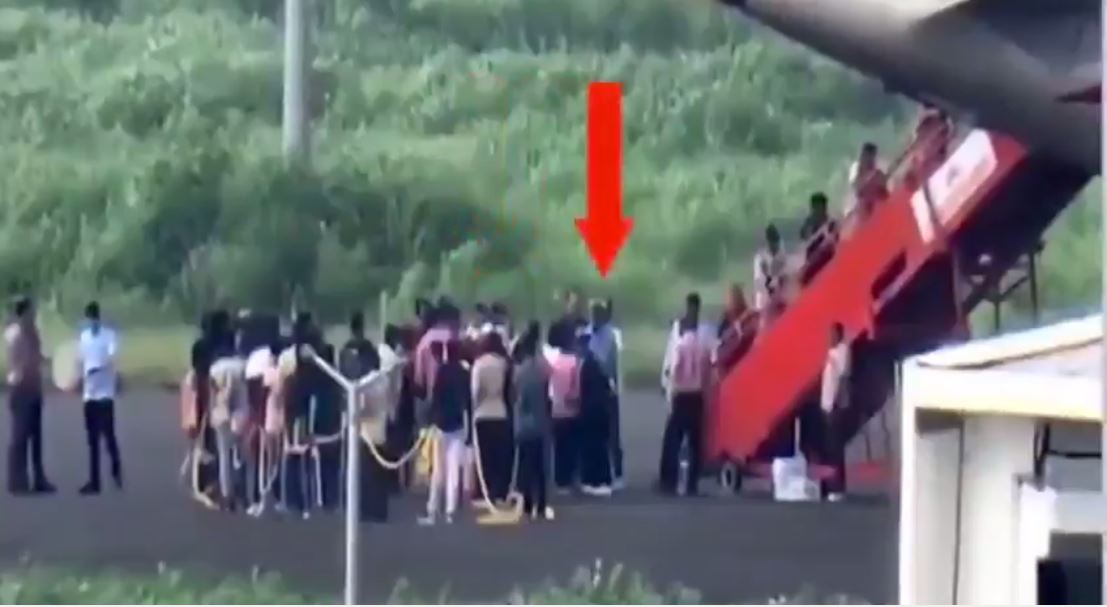 અમેરિકા સ્ટાઇલમાં ડિપોર્ટેશન