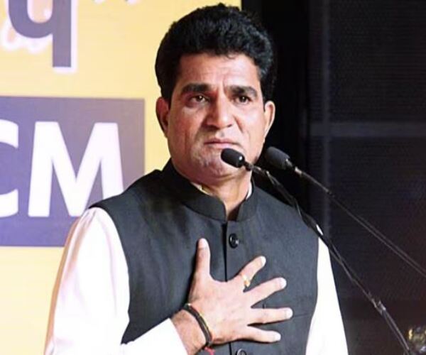 રાજ્યપાલને મળવા ઈસુદાન ગઢવીએ માગ્યો સમય