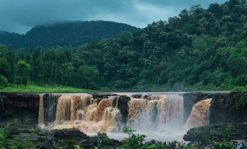 ગુજરાતને કુદરતની અનોખી ભેટ એટલે 'સાપુતારા'