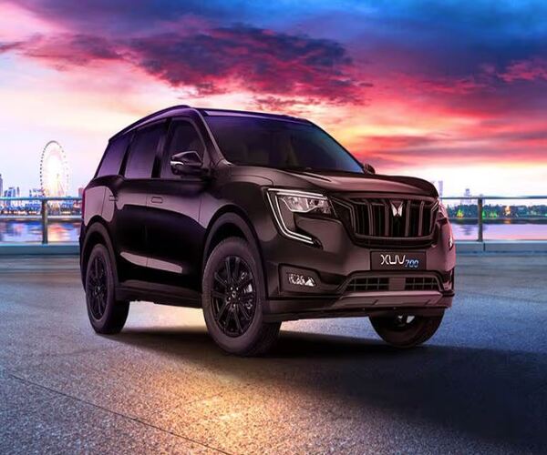 ટેસ્ટિંગ દરમિયાન જોવા મળી Mahindra XUV700