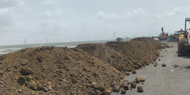 ગંભીર બ્રિજ દુર્ઘટના બાદ નેશનલ હાઈવે પર સમારકામની કામગીરી તેજ