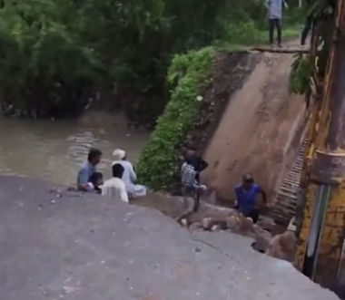 Bridge Collapse! ગંભીરા બાદ વધુ એક બ્રિજ તૂટ્યો