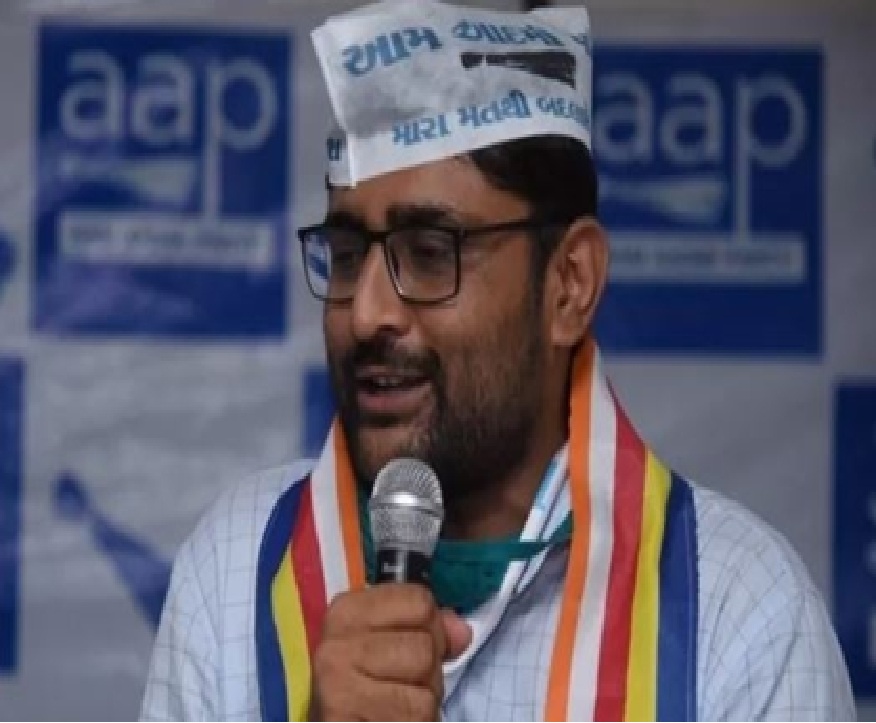 MLA તરીકેની શપથ લેતા જ ગોપાલ ઇટાલિયાએ કેમ માંગી આખા ગુજરાતની માફી?