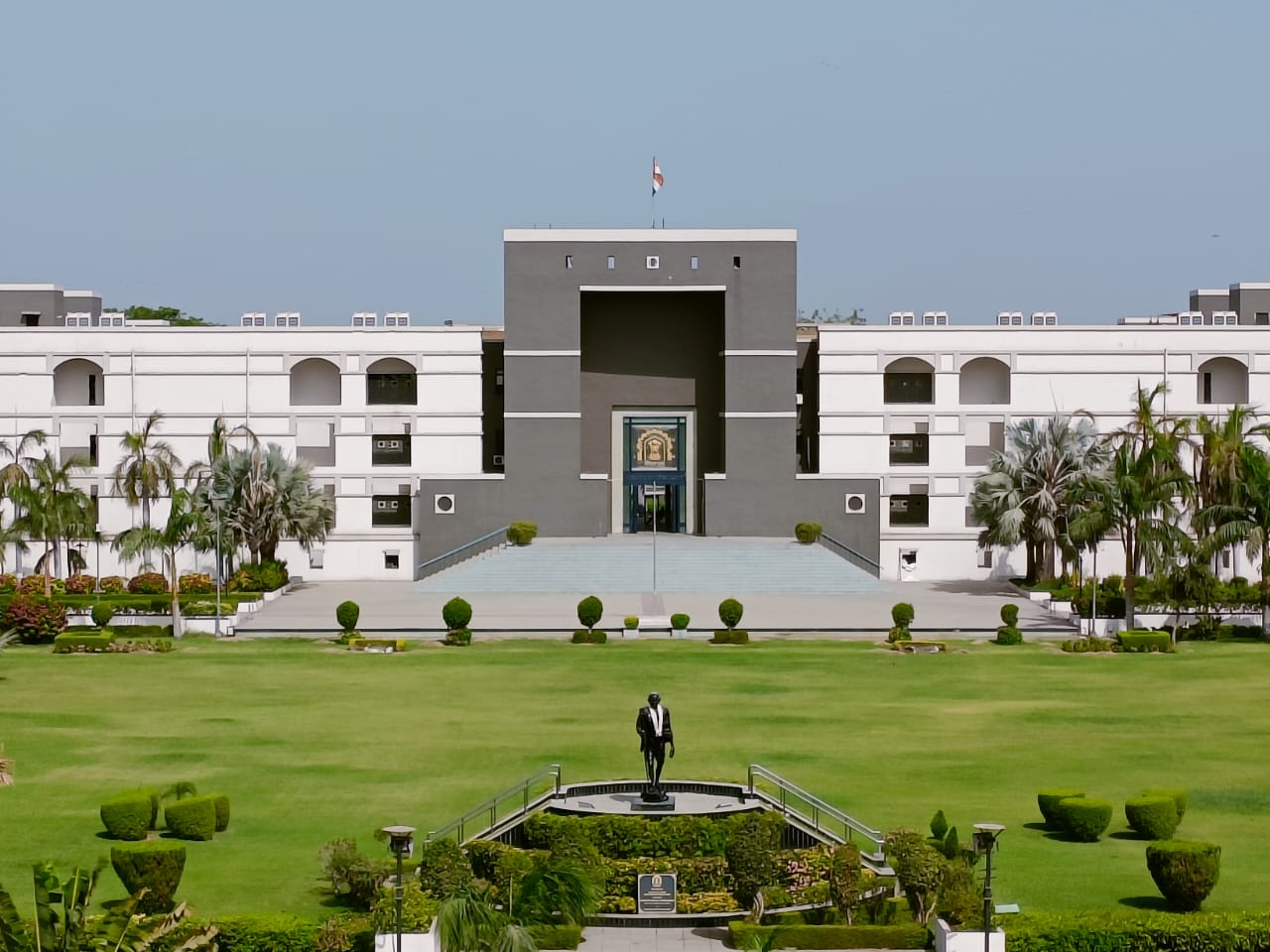 "FIR નોંધવાથી કશું નહીં થાય, રોંગ સાઇડ આવતા વાહનો જપ્ત કરો"