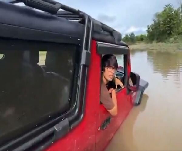 યુટ્યૂબરે નદીમાં ઉતારી થાર