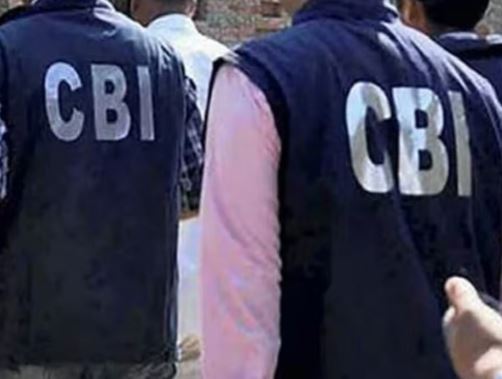 'સ્પેશિયલ 26' જેવી કહાની!