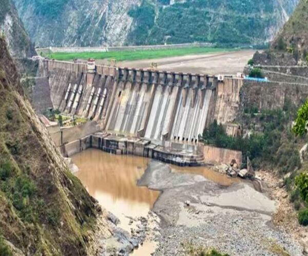 સિંધુ જળસંધિ પર રોક પછી પહેલા વરસાદમાં જ તડપ્યું પાકિસ્તાન