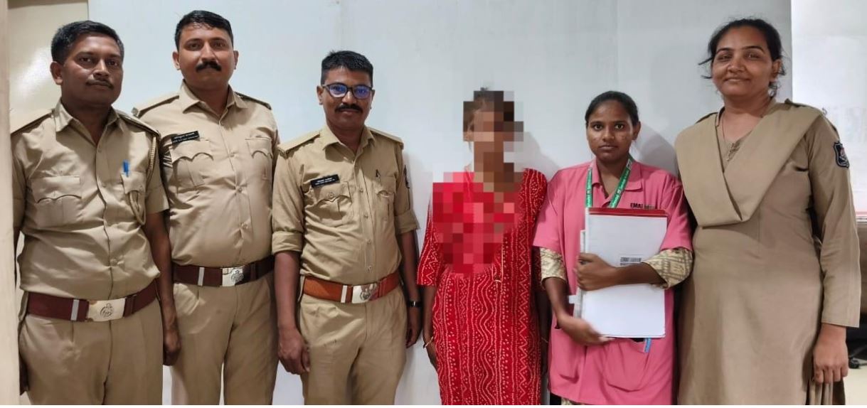 આત્મહત્યા કરવા જતી મહિલાને પોલીસે ડૂબતા બચાવી