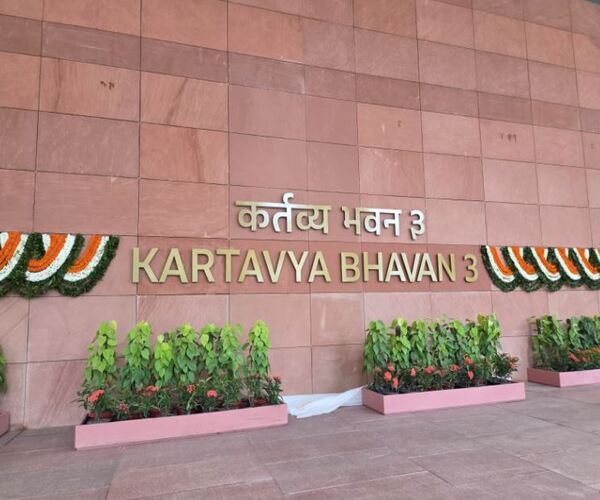 1500 કરોડનું ભાડુ દર વર્ષે આપવુ પડે છે