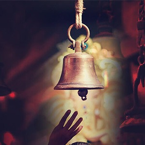 મંદિરમાં કેમ વગાડવામાં આવે છે ઘંટ?