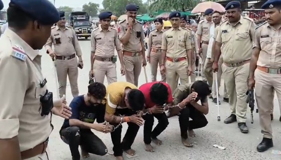 ભાભરમાં પોલીસ કર્મી પર હુમલો કરનાર આરોપીનું રિકન્સ્ટ્રક્શન