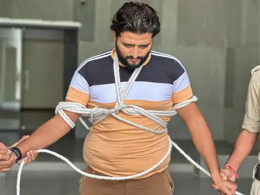 કેરળથી ઝડપાયો ગોંડલના રીબડા પંપ પર ફાયરિંગનો આરોપી