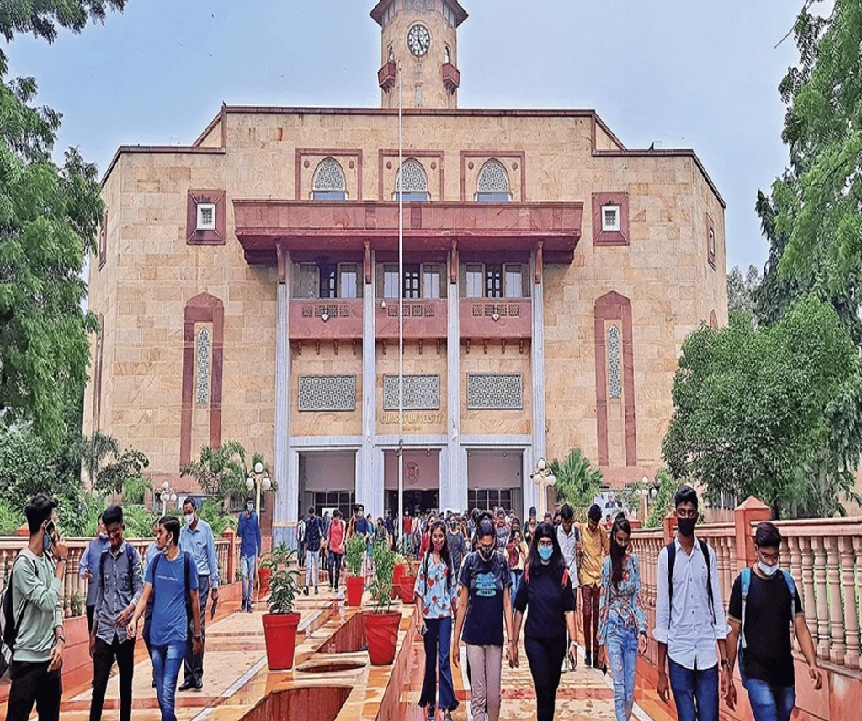 ગુજરાત યુનિવર્સિટીમાં ચાલી રહ્યા છે કથિત ગેરરીતિઓ અને ગોટાળા!