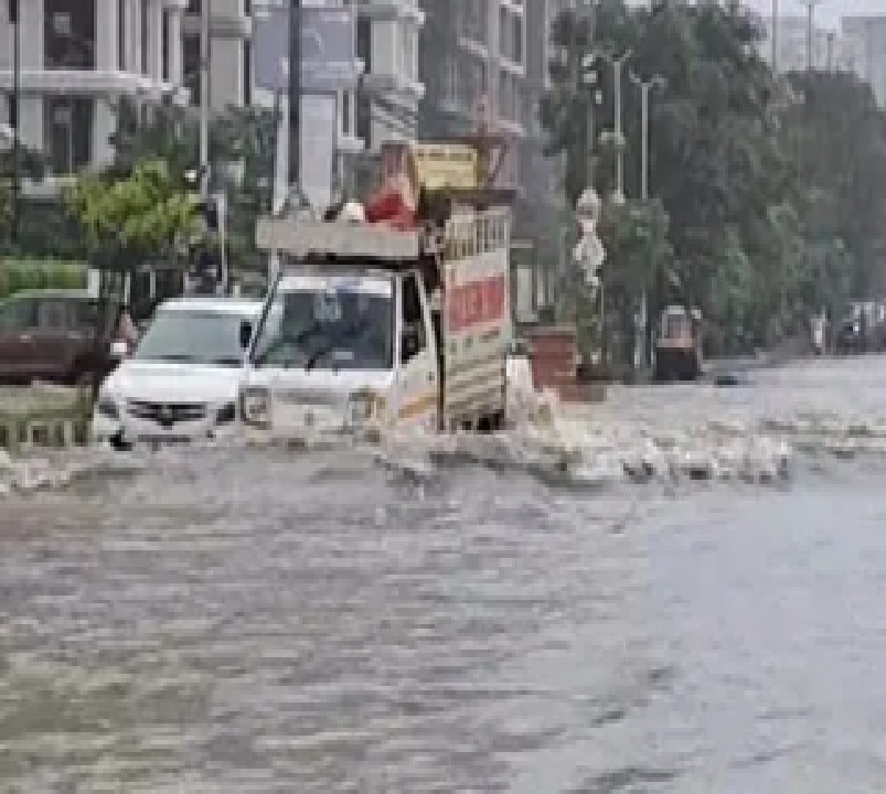 સુરત સહિત દક્ષિણ ગુજરાતમાં ભારેથી અતિભારે વરસાદની આગાહી