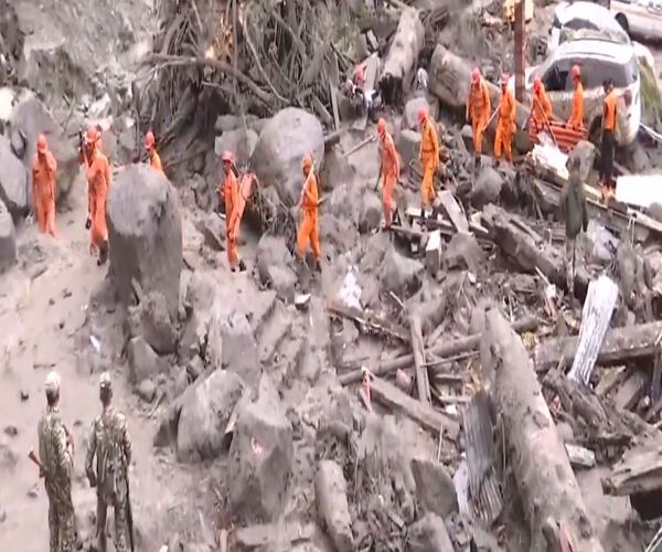 જમ્મુ-કાશ્મીરના કિશ્તવાડમાં આકાશી આફત