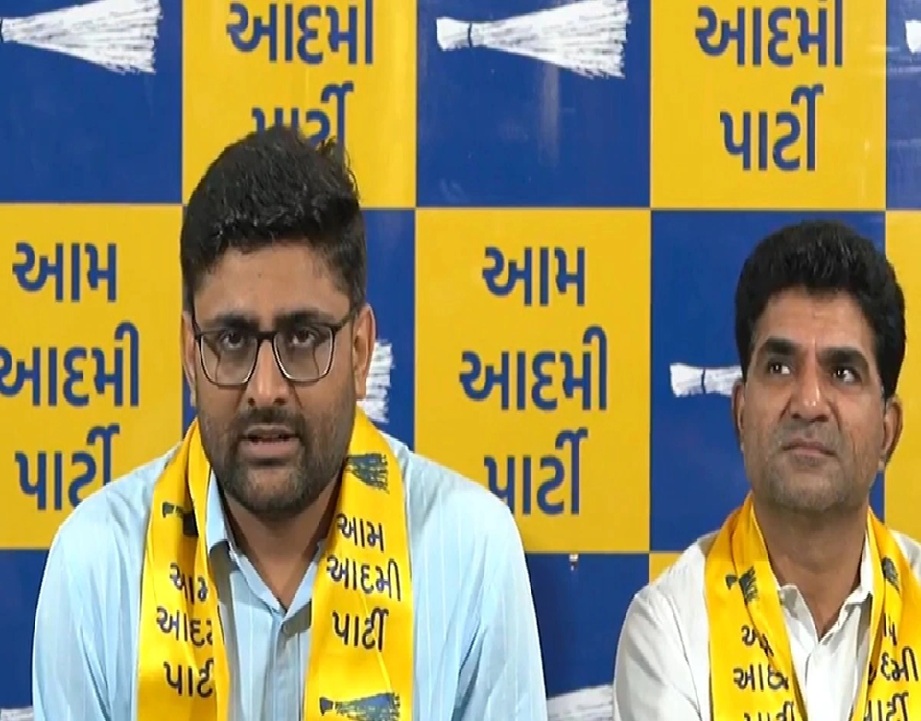 ગુજરાતમાં ત્રીજા વિકલ્પ તરીકે પોતાનું વર્ચસ્વ વધારવા AAP સક્રિય!