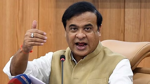 કેટલાક અજાણ્યા લોકો આસામ આવી રહ્યા છે…