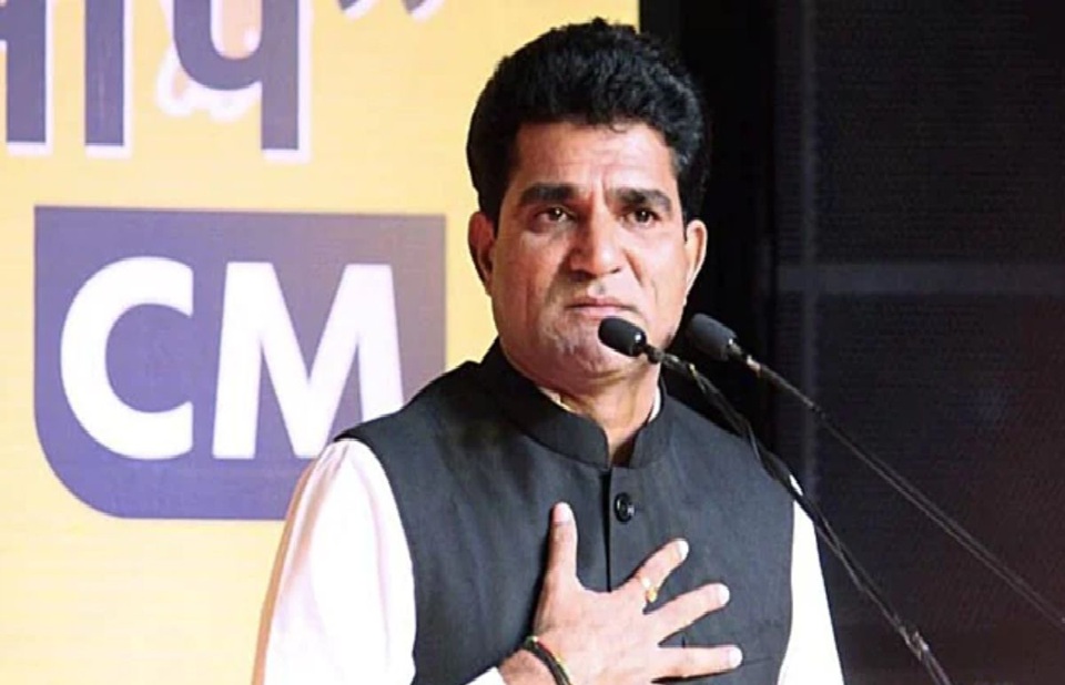 આપના નેતા ઈસુદાન ગઢવીનું મોટું નિવેદન