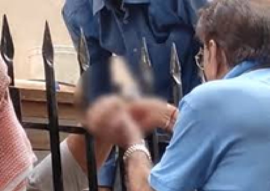 કચ્છ: માંડવીના મોટા લાયજા ગામમાં સર્જાયો વિચિત્ર અકસ્માત