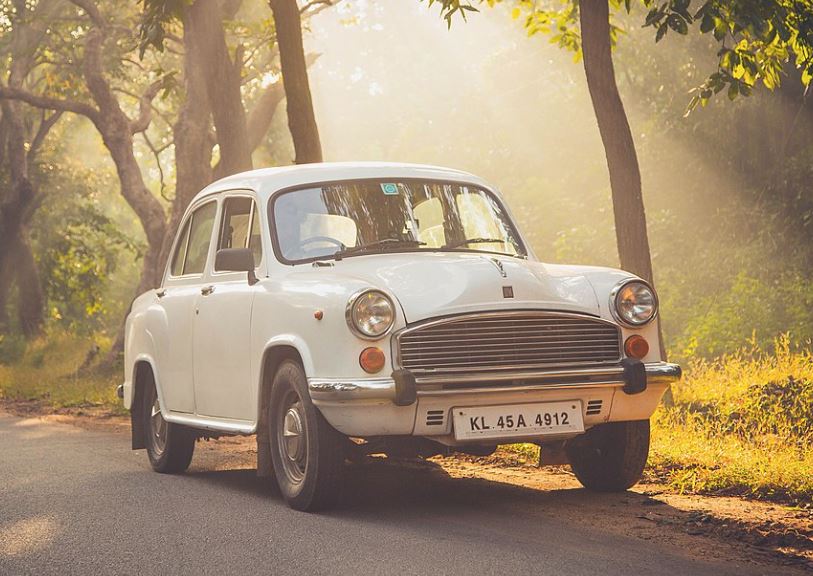 75 વર્ષ પહેલાં માત્ર 9845 રૂપિયામાં મળતી હતી આ કાર