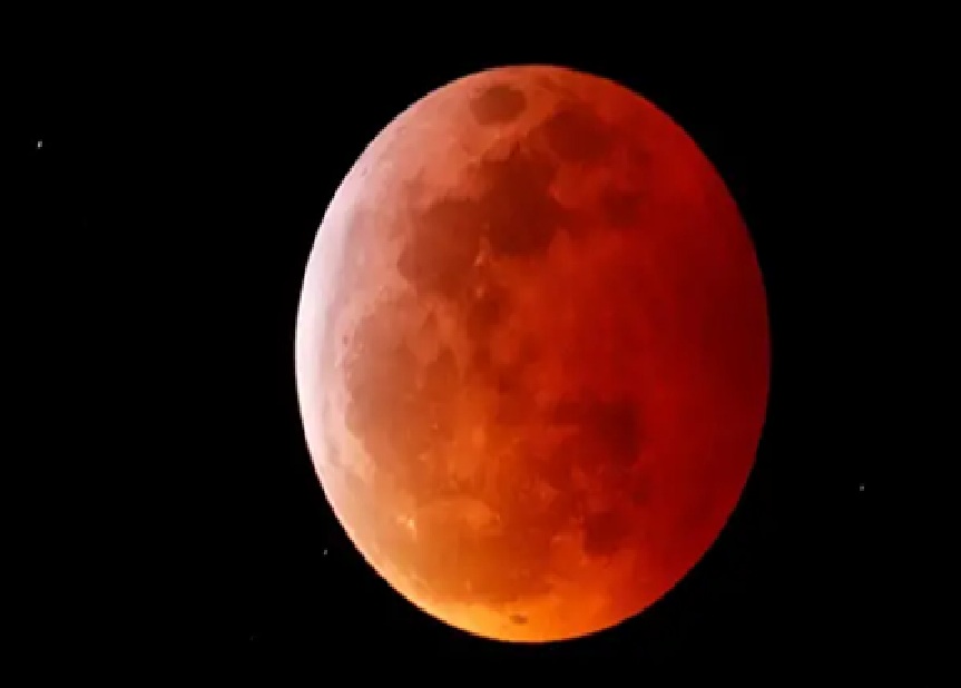 7  સપ્ટેમ્બરે ચંદ્રગ્રહણ, અમદાવાદ સહીત ભારતમાં દેખાશે કે નહીં?