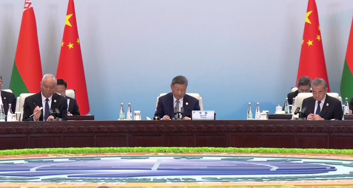 કૉલ્ડ વૉરની વિચારધારા અને ધમકીઓનો વિરોધ કરીએ છીએ