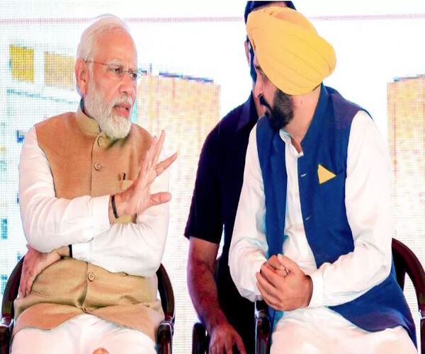 ભારત પરત ફરતાં જ પીએમ મોદીએ CM ભગવંત માન સાથે કરી ટેલિફોનિક વાત