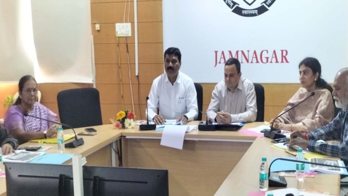 જામનગરમાં આરોગ્ય કમિશનરની અધ્યક્ષતામાં યોજાઈ બેઠક