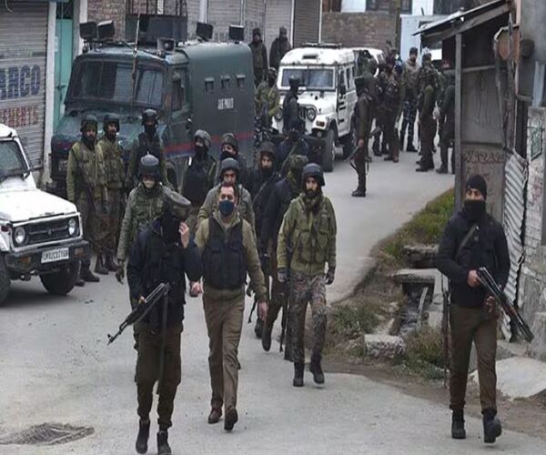 જમ્મુ કાશ્મીરના કુલગામમાં આતંકીનું એન્કાઉન્ટર