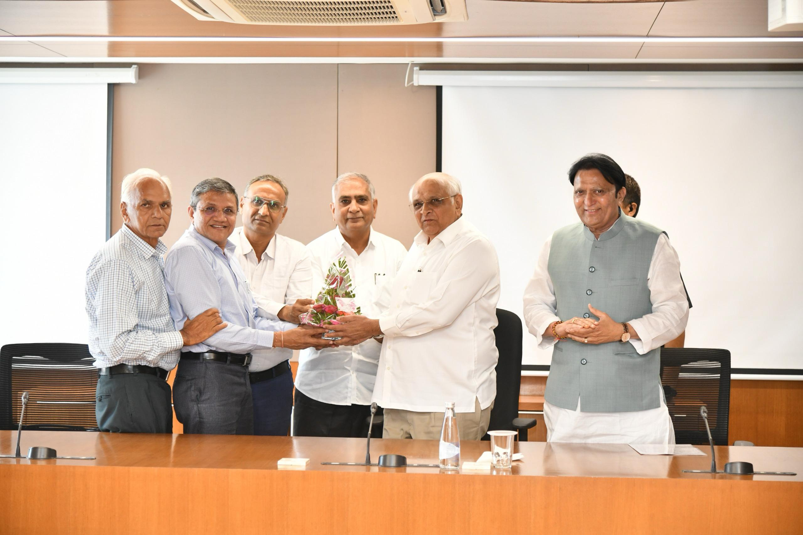 વ્યાપારી સંગઠનોએ GST સુધારાને આપ્યું સમર્થન