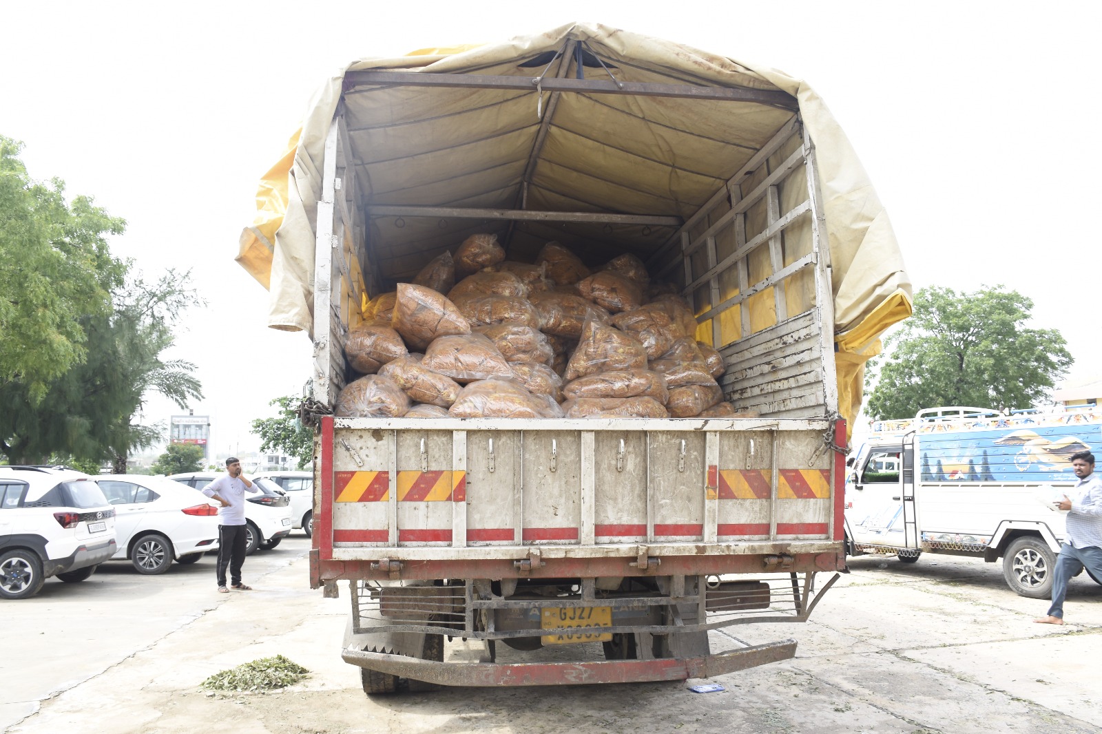 બનાસકાંઠામાં ભારે વરસાદથી જનજીવન અસ્તવ્યસ્ત