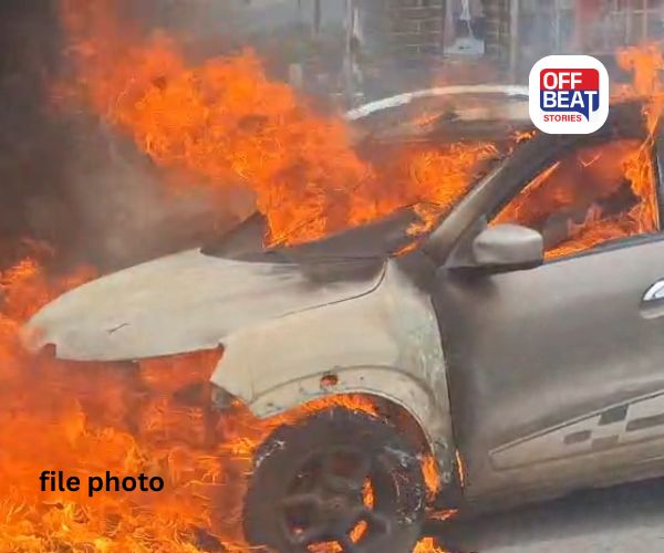 કારમાં ફટાકડા ફોડવાથી આગ લાગે તો શું કરવું?