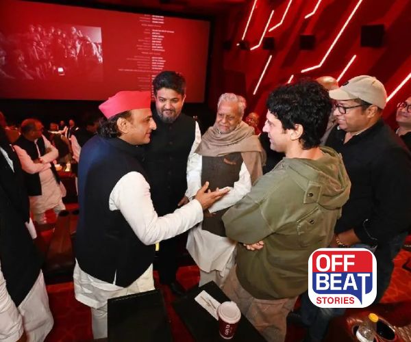 '120 Bahadur' જોઈને ભાવુક થયા અખિલેશ યાદવ