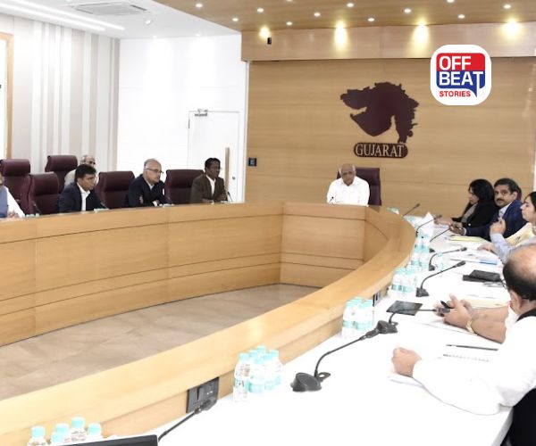 ગાંધીનગરમાં ટાઈફોઈડના રોગચાળાને લઈ CM પટેલે યોજી હાઇ લેવલ બેઠક