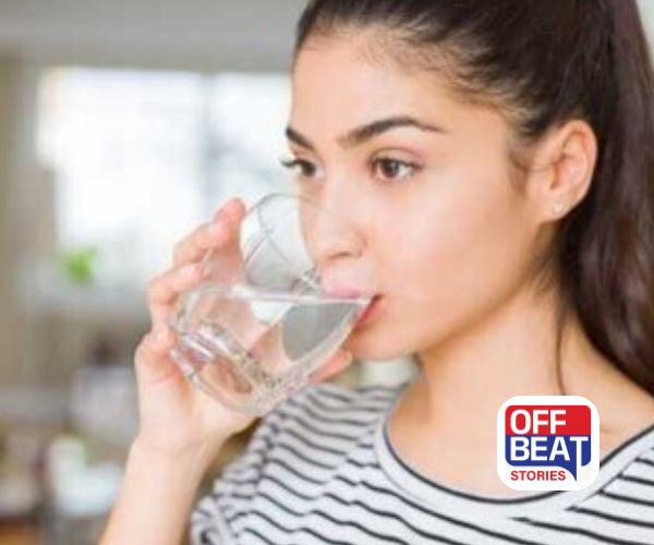 પાણી પીતી વખતે કરો છો આ 4 ભૂલો?: તો શરીરને થઈ રહ્યું છે ભારે નુકસાન –આજે જ સુધારો નહીંતર પેટ-કિડની પર પડશે અસર!