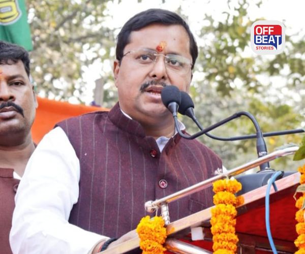 સોનિયા ગાંધી 'સુપર પીએમ' બન્યા, રાહુલે વિદેશ યાત્રાઓ જાહેર નથી કરતાં