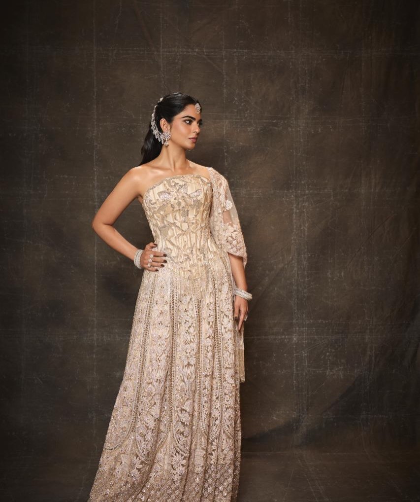 Isha Ambani નો લેટેસ્ટ રોયલ અંદાજ