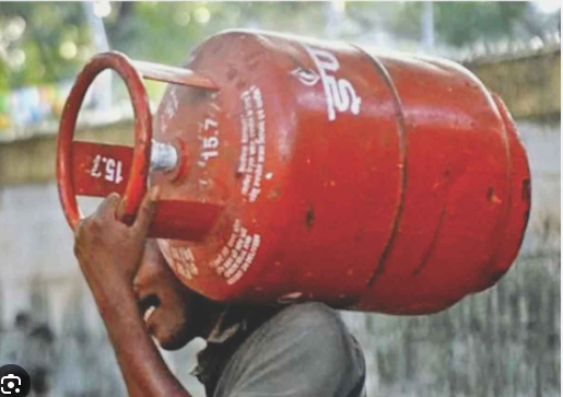 LPG Cylinder Crisis : "ગુજરાતમાં એકપણ ચૂલો બંધ નહીં થાય"