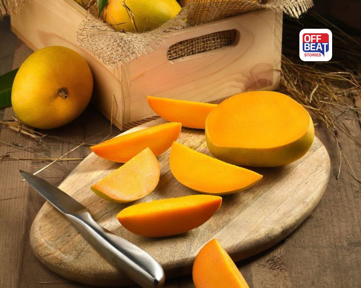 Learn the right way and rules to eat a mango
