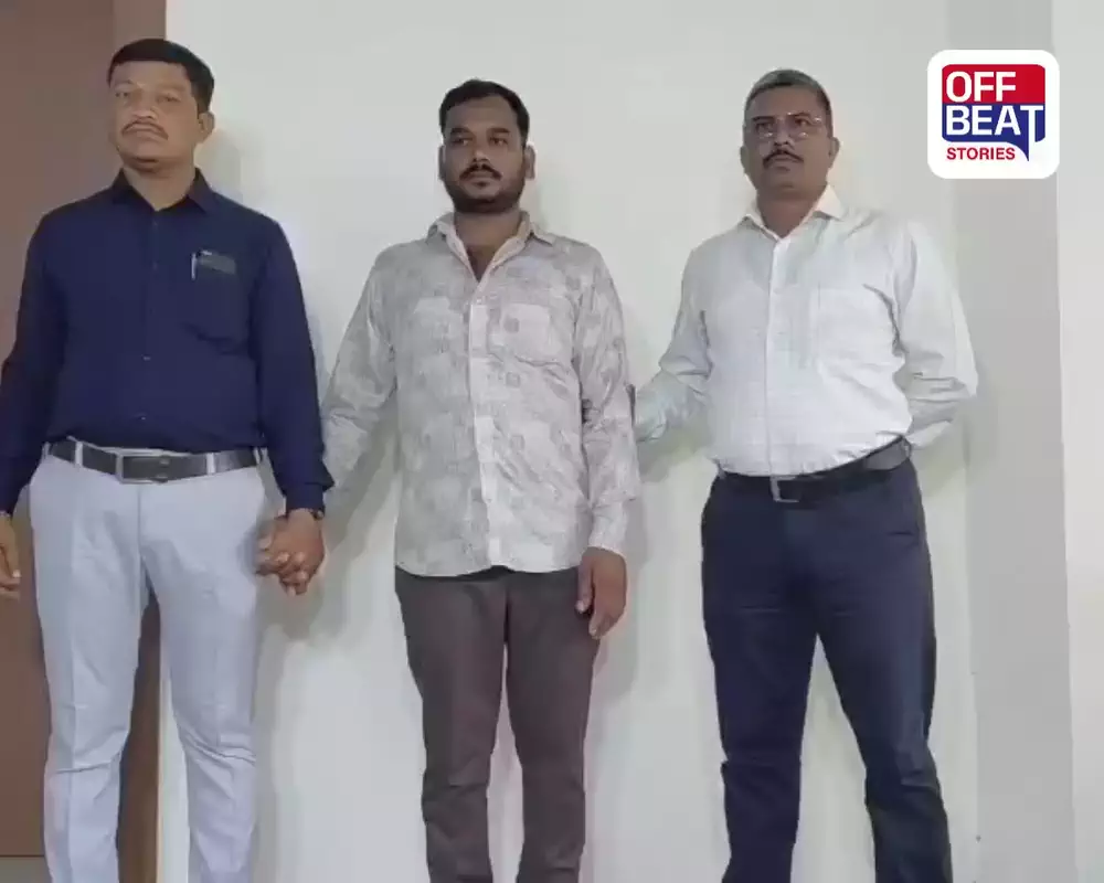 અમદાવાદમાં ₹400ના નકલી PAN કાર્ડથી આધાર-પાસપોર્ટ બનાવવાનું કૌભાંડ