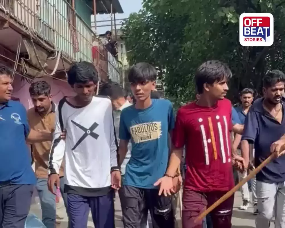 સુરતમાં જીવલેણ હુમલા મામલે અસામાજિક તત્વોની જાહેરમાં પરેડ